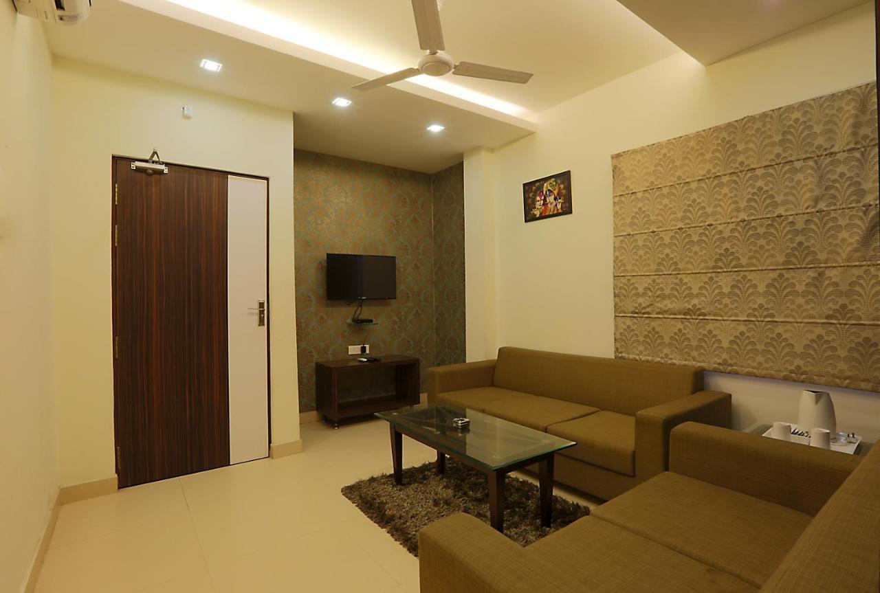 Hotel Premiere Villa  Varanasi Exterior foto